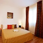 5-1 Of 11 In An Exclusive By Italian Apartamento Tremezzo