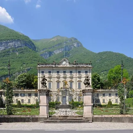 5-1 Of 11 In An Exclusive By Italian Appartement