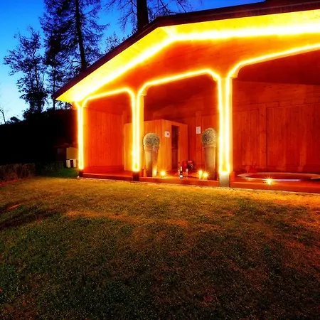 5-1 Of 11 In An Exclusive By Italian Appartement Tremezzo