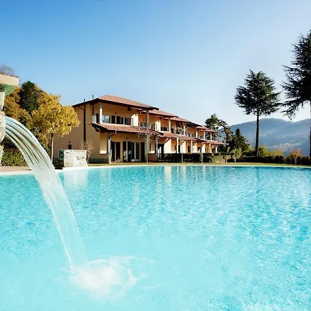 Appartement 5-1 Of 11 In An Exclusive By Italian Tremezzo