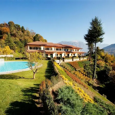 Appartement 5-1 Of 11 In An Exclusive By Italian Tremezzo