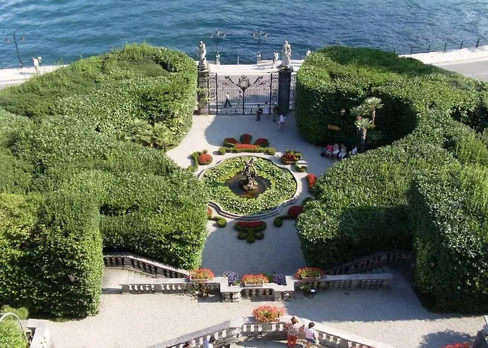 5-1 Of 11 In An Exclusive By Italian * Tremezzo