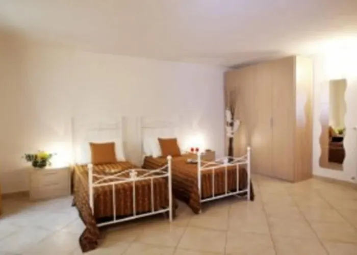 Apartamento 5-1 Of 11 In An Exclusive By Italian Tremezzo